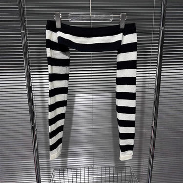 Color blocking striped sexy one shoulder knitted sweater for women spicy girl off shoulder slim fit long sleeved sweater